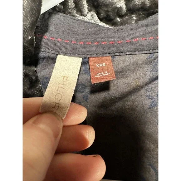 Anthropologie Pilcro Crushed Velvet Femme Buttondown Shirt in Dark Gray XXS - Picture 3 of 7